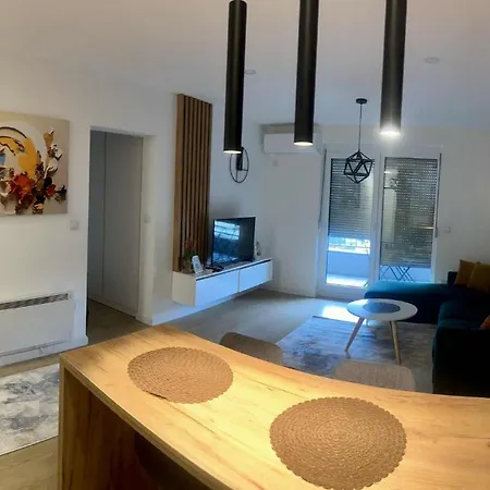 Luxury Suljic Lejlighed *